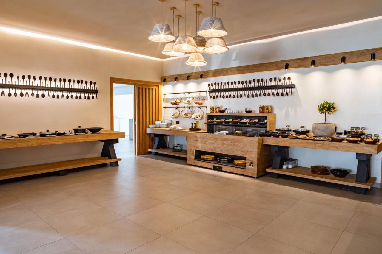 โรงแรมเอโอลอส Mykonos Town ภายนอก รูปภาพ